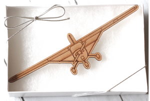 Cessna 150 MAGNET, wooden, laser cut, front view, pilot gift, private plane, airplane ornament