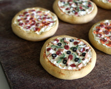 Pizza Pattern Weights, Mixed toppings -- Set of 6
